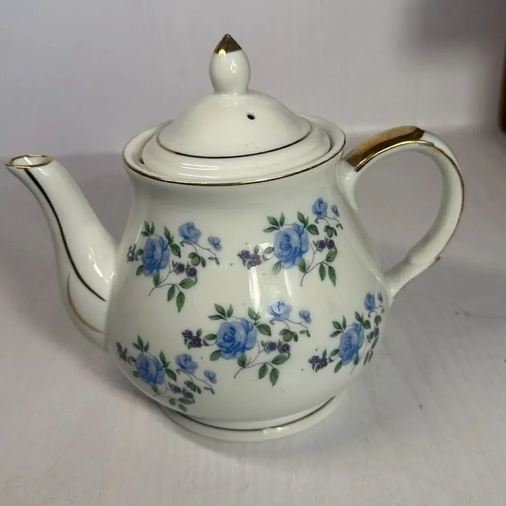 Vintage Ceramic Electric Teapot Blue Purple flowers on white‎ Japan 120V 350W